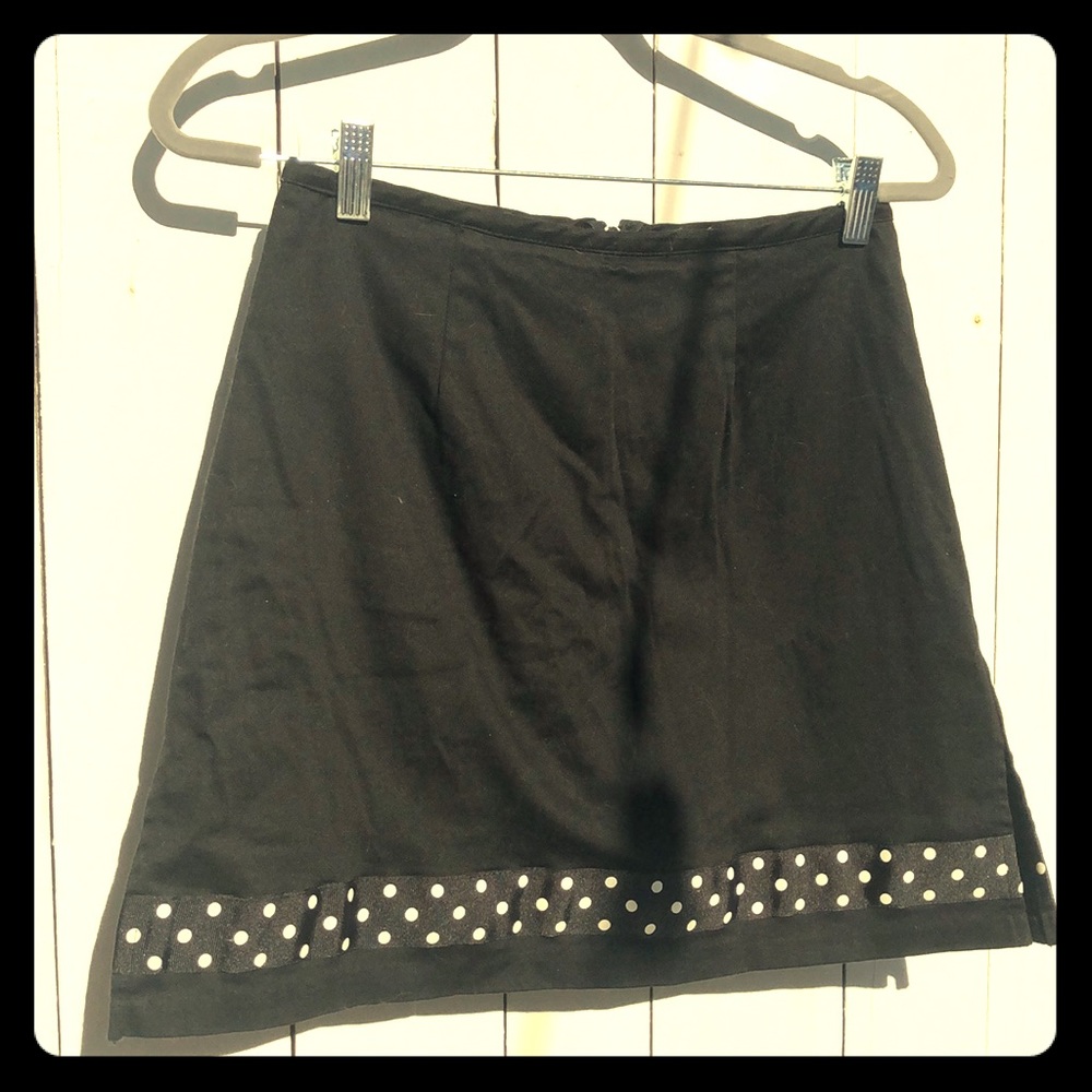 Alanni by Donny Brook Black Skirt w/shorts